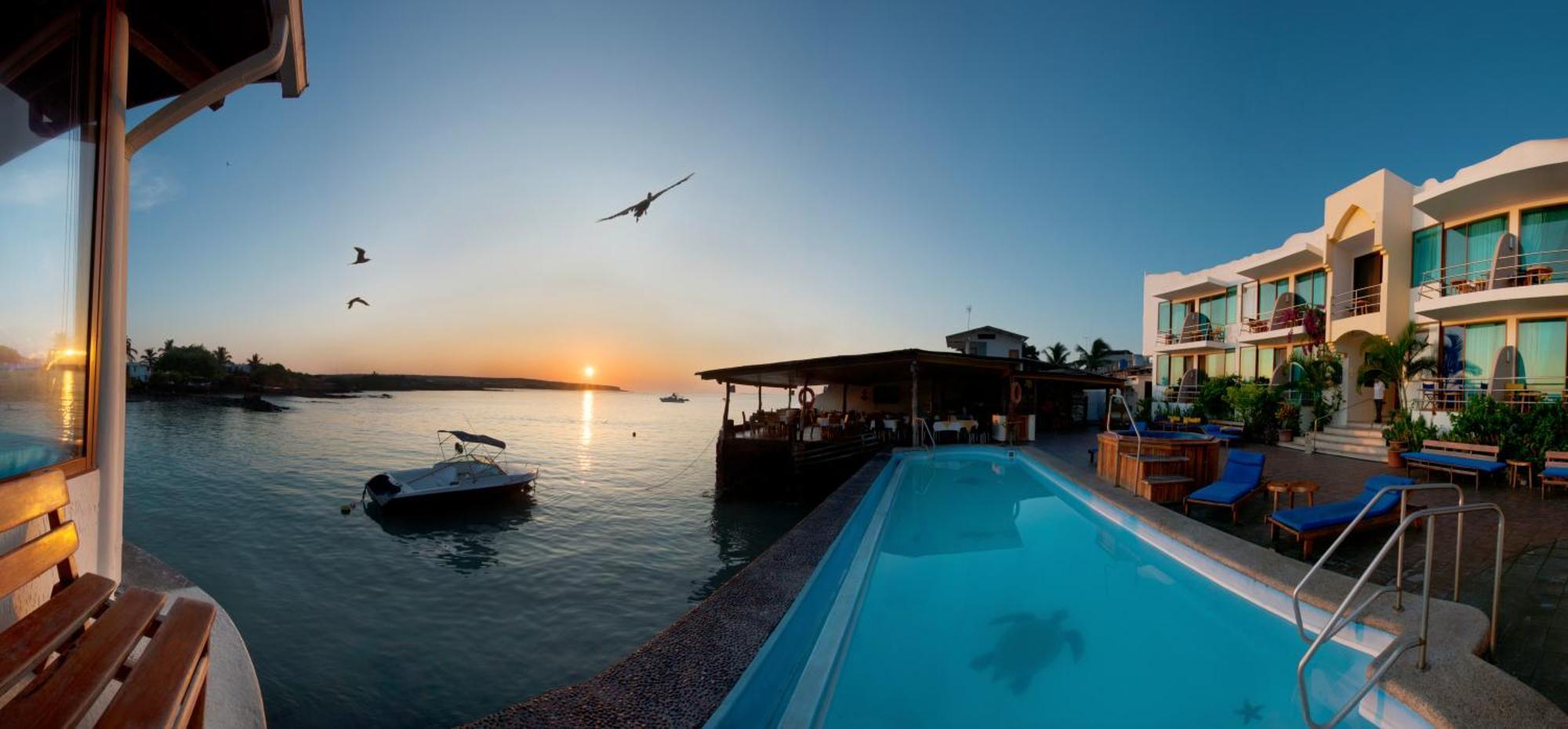 Hotel Solymar Puerto Ayora  Exterior foto
